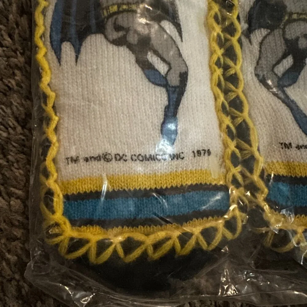 Share Toastee Socks - RARE NEW VINTAGE DC Comics 1979 BATMAN Child Size 6 - DAWN - Picture 5 of 9